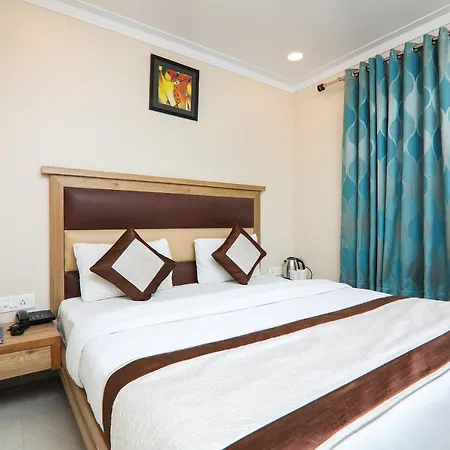 Hotel Amar International New Delhi Exterior photo